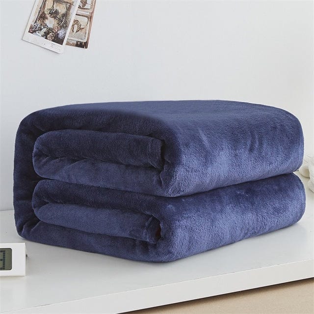 Couverture Douce en Flanelle – Chaude & Moelleuse pour Hiver et Mi-saison